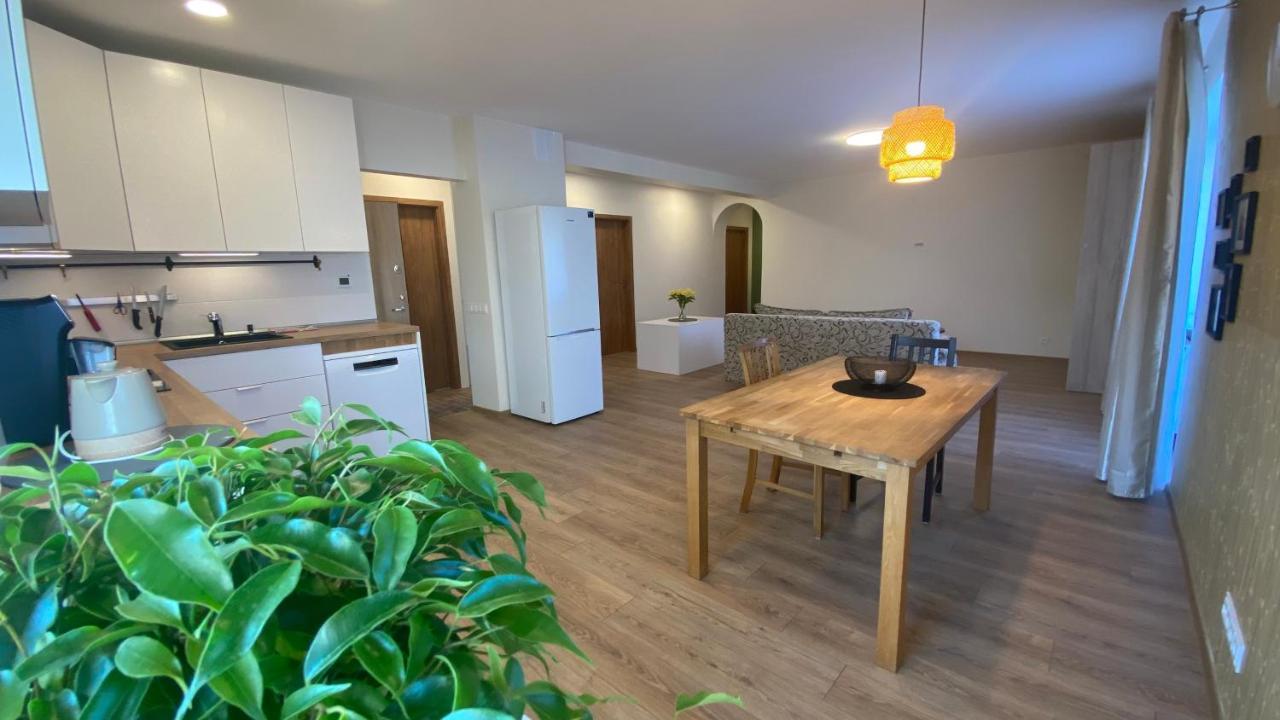 Japandi Apartamentai Κάουνας Εξωτερικό φωτογραφία