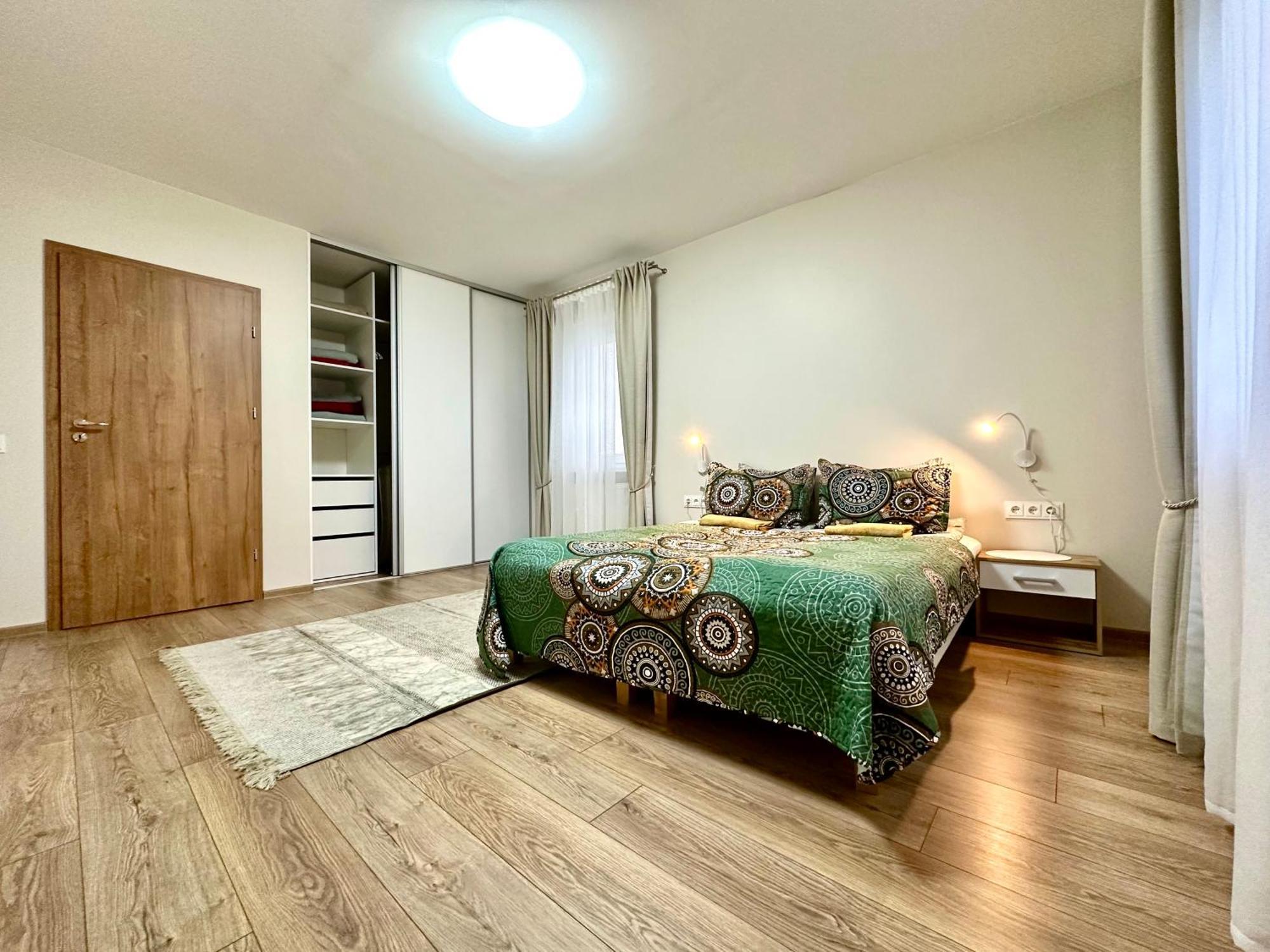 Japandi Apartamentai Κάουνας Εξωτερικό φωτογραφία